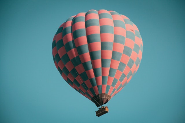 Balon Udara sebagai Contoh Penerapan Hukum Charles