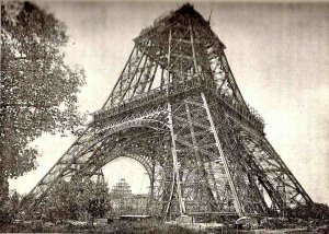 Konstruksi Menara Eiffel Rancangan Gustave Eiffel (Foto: www.pixabay.com by janeb13)