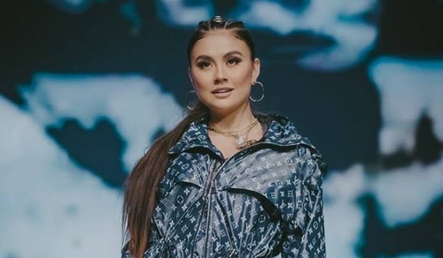 Agnez Mo (Foto: https://creativecommons.org/licenses/by-sa/4.0 by Sanaulfadila)