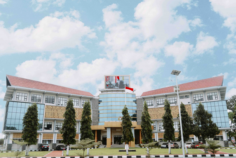Universitas terbaik di Sumatera - Universitas Negeri Padang (UNP)