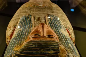 Ilustrasi sarkofagus mumi (Dok. Narciso Arellano via Unsplash)