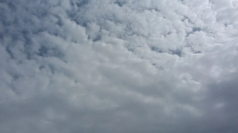 Gambar awan stratus.