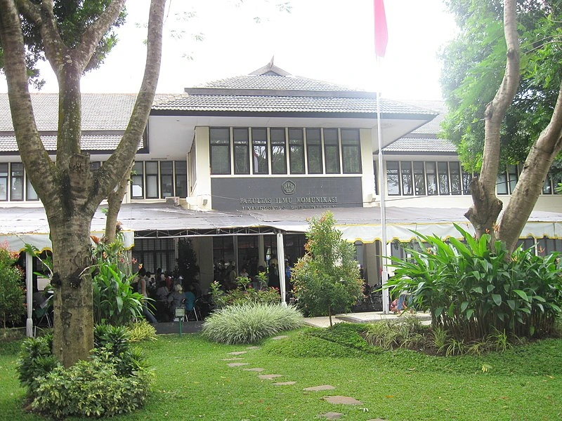 Gedung FIKOM UNPAD yang berlokasi di area kampus Jatinangor, Sumedang, Jawa Barat. 